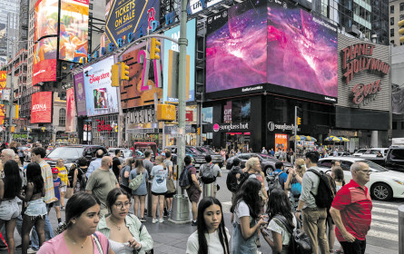 Wer investiert in DOOH?