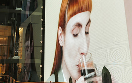 Crema&Capsules im Kunstschaufenster