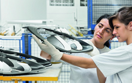 Hella: Mehr Umsatz und Gewinn