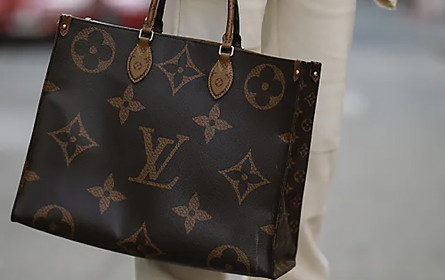 Luxusgüterfirmen reiben sich wegen Chinesen-Rückkehr schon die Hände