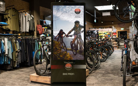 InstoreTVs sorgen in Sport 2000 Profi Stores für ein smartes Einkaufserlebnis