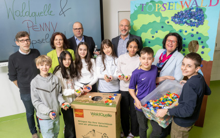 Stöpselwald von Waldquelle Mineralwasser