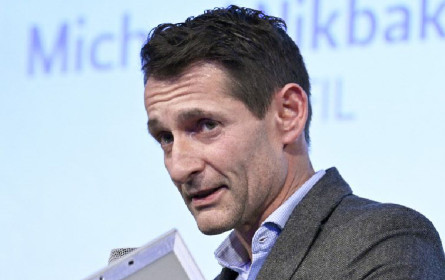 Investigativjournalist Nikbakhsh startete nach "profil"-Abgang eigenen Podcast