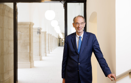 Gegen Wissenschaftsskepsis und Fake News: ÖAW vergibt sechs neue Journalismus-Stipendien