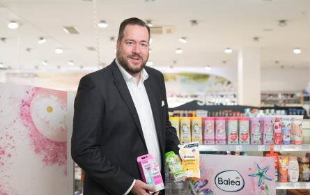 dm erhöht durch Preissenkungen Druck auf Industrie