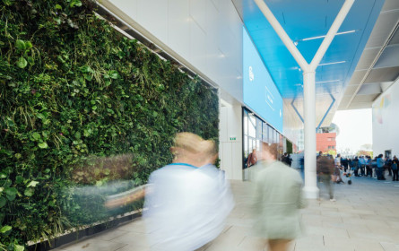 Austria Center Vienna schließt Außenumbau ab