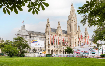 "Megaboard goes Pride again"