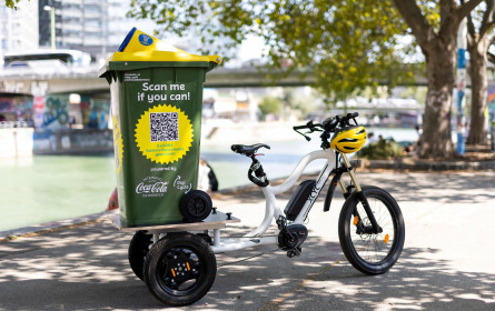 Fahrende Gelbe Tonne am Donaukanal