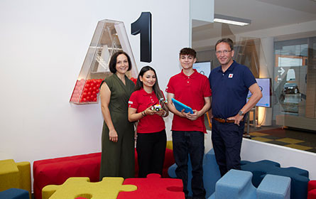 Schon 1.000 A1 Lehrlinge als Internet Coaches für Kinder am A1 digital.campus im Einsatz