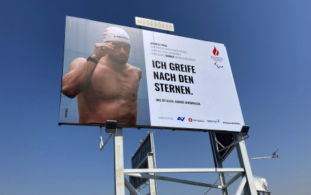 Omnes "Das ist alles, außer gewöhnlich"