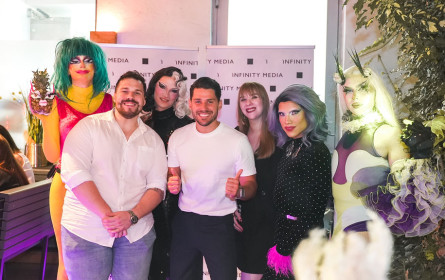 Infinity Media lud zum Sommerausklang in die Stadt.Allee