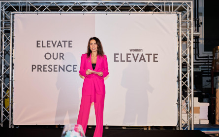 Womanworld launcht Woman Elevate