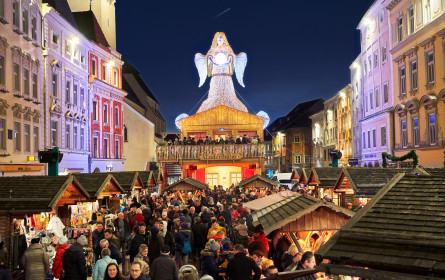 Großer Ansturm zur Eröffnung der Welser Weihnachtswelt