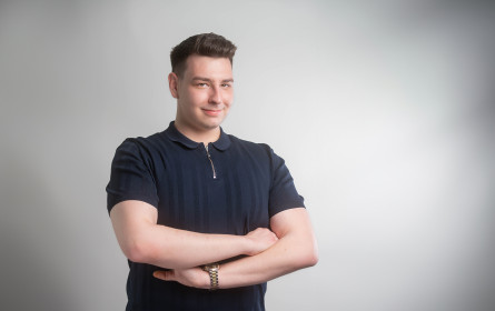 Aufstieg bei Unique relations