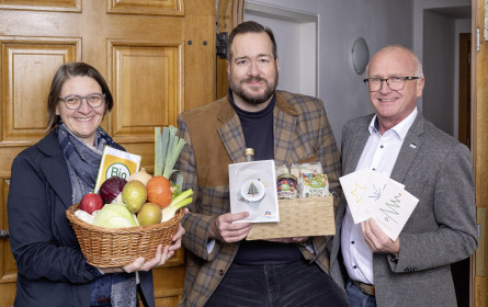 dm lädt 2.000 Menschen in Not zu Bio-Festessen ein