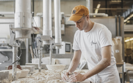 Joseph Brot kommt in die Servitengasse