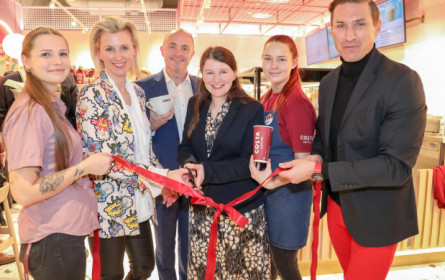 Costa Coffee und Swarovski eröffnen neue Shops
