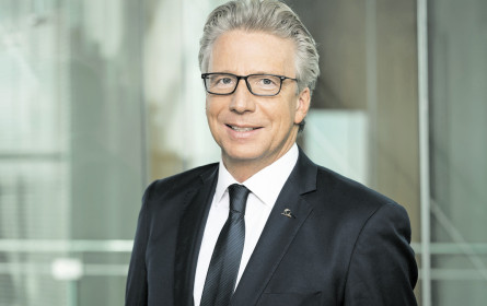 Uniqa jetzt mit Swiss Re 