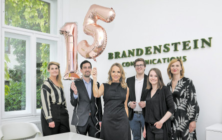 15 Jahre am PR-Parkett zu Hause