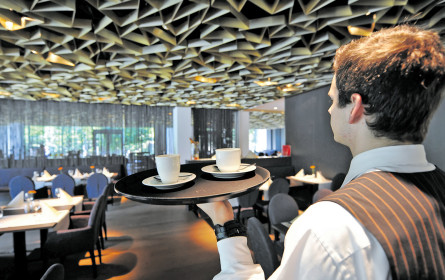 Mehr Saisonniers, dennoch freie Jobs