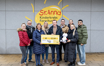 10.300 Euro für die St. Anna Kinderkrebsforschung