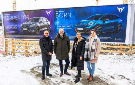 Dominanzstandorte setzen die Cupra-Modelle in Szene