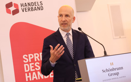 Handelskolloquium 2024: BM Kocher, Ukraine-Botschafter Khymynets und 350 Gäste beim Handelskongress