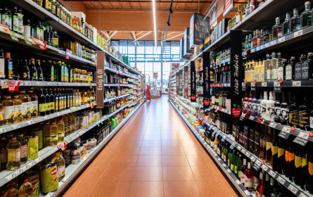 Lokales Handwerk trifft modernstes Einkaufserlebnis