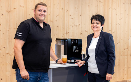 Jura unterstützt stationären Handel mit B2B-Roadshow