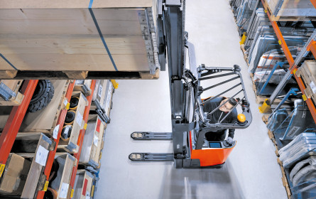 Auf ins Stadion der Intralogistik