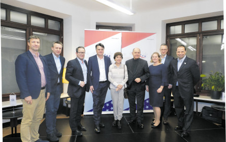 Transatlantische Brücke