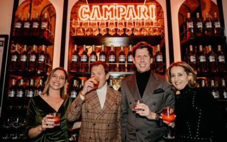 Campari trifft auf die Original Sacher-Torte