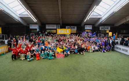 Billa unterstützte Österreichs größtes Hallenfußballturnier für Menschen mit Behinderungen