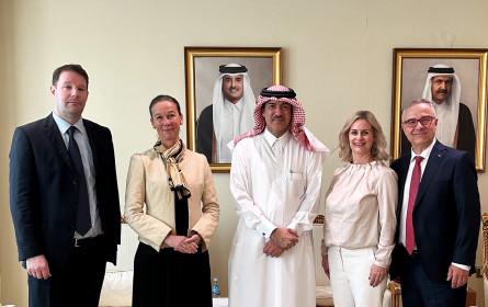 Kastner stärkt Wirtschaftskontakte in Katar