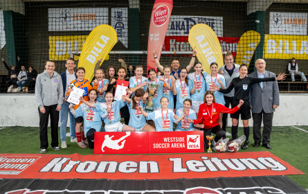 Billa unterstützte packenden Finaltag der Mädchen Hallenfußballmeisterschaft