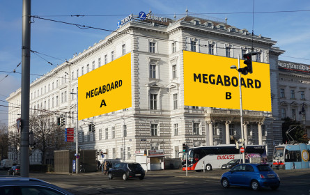 Megaboard mit neuem Standort am Schwarzenbergplatz
