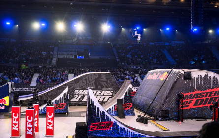 KFC als Sponsor bei Masters of Dirt in Wien