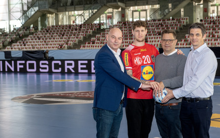 Infoscreen verlängert Handball-Kooperation