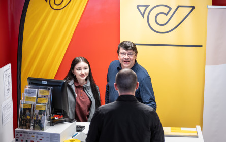 MPreis und Post Kooperation zum Ausbau der Postversorgung in Tirol