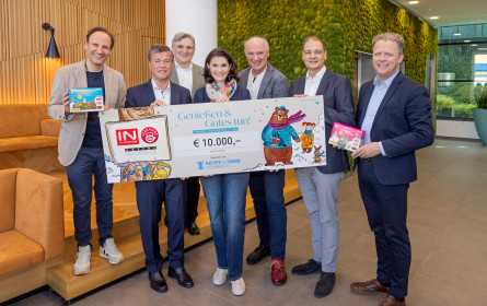 Spar spendet 10.000 Euro an „Rettet das Kind“