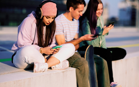 FMK bietet „Handyführerschein“ für Kinder und Jugendliche an
