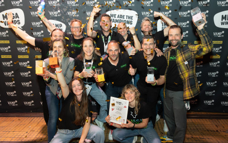 Kesch räumt bei Vamp-Awards ab und holte insgesamt sieben Auszeichnungen