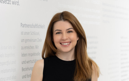 Christina Labner steigt zum Consultant bei currycom communication partners auf