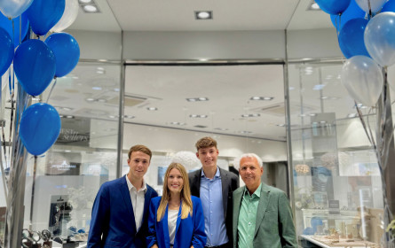 Jacques Lemans feiert Store-Eröffnung in den City Arkaden Klagenfurt