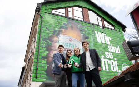 Gruppe am Park mit neuem Markenauftritt für Freistädter Bier