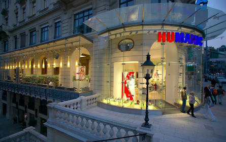 Investor Alchemy will fast die Hälfte an Leder & Schuh übernehmen