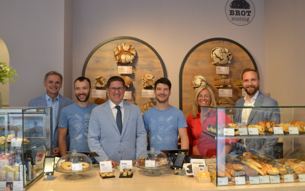 „brotsüchtig“ am neuen Standort in der FUZO-Schmidtgasse eröffnet