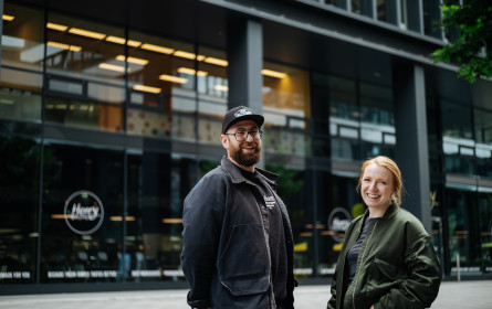 &Us erweitert Kreativteam mit Katharina Mohn und Lukas Hibbert