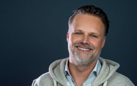 Schally leitet Accenture Song