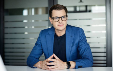 Thomas Kicker übernimmt Magenta